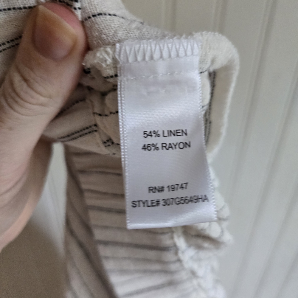 Land N Sea Womens White And Gray Stripe Linen Blend Crop Pant - Picture 9 of 10